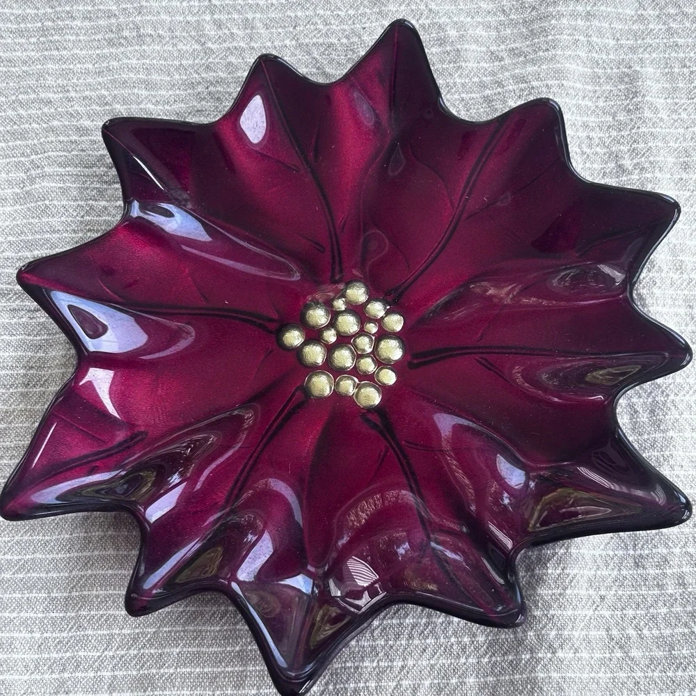 Set Of 4 Vintage Pier 1 Red Glass Poinsettia Dish Gold Center 8